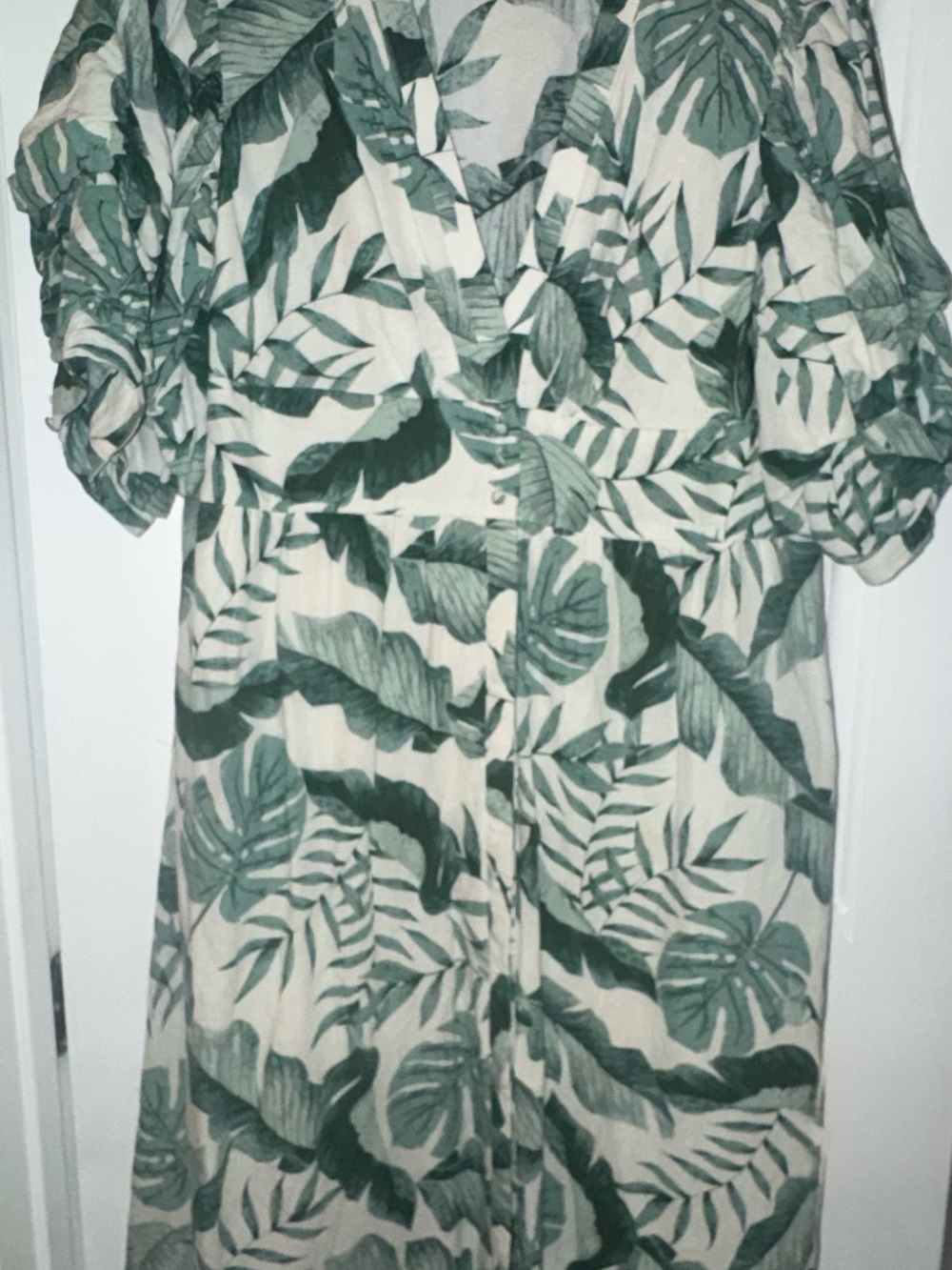 Johanna Ortiz x H&M Collaboration Green Leaf Print Button-Front Women's Dress